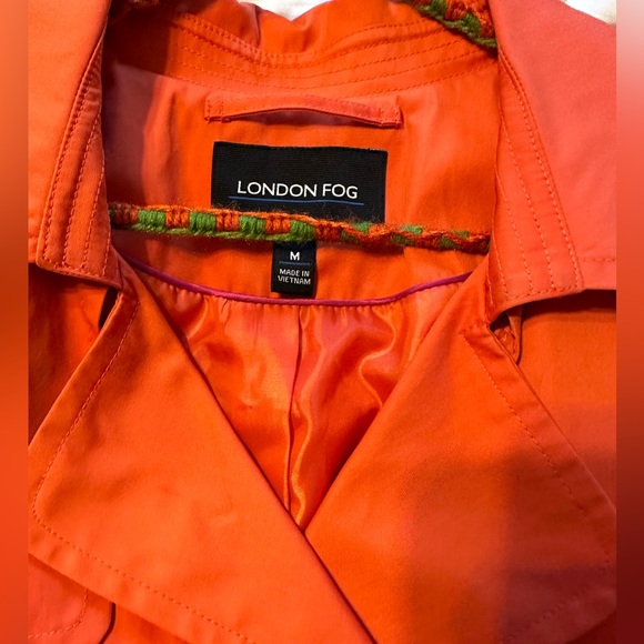 London fog classic orange trench coat, size M - Picture 3 of 7